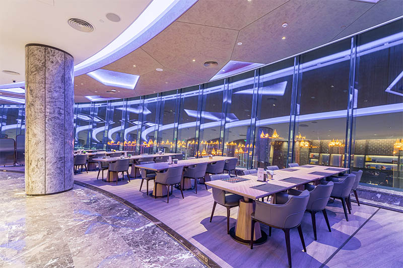 Revolving restaurant