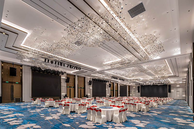 Banquet hall
